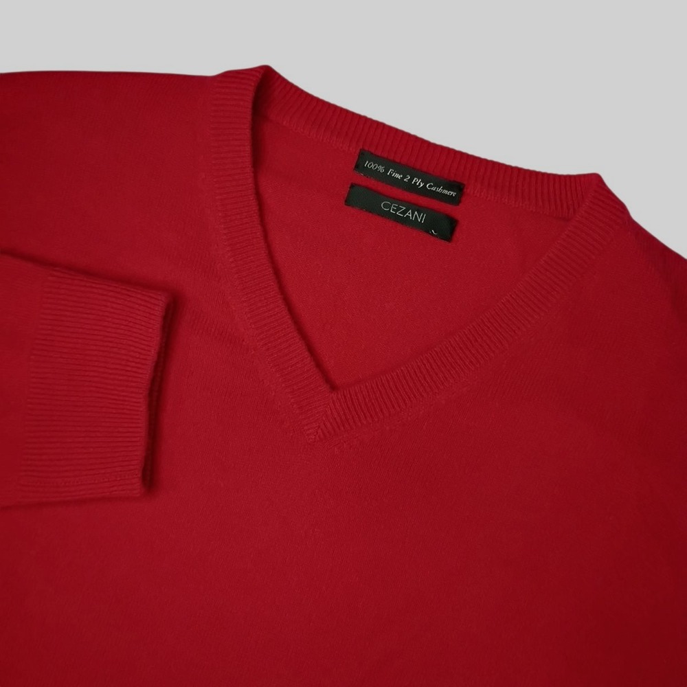 Cezani Sweater Mens Large Red 100% Fine 2 Ply Cashmere V-Neck Pullover Christmas